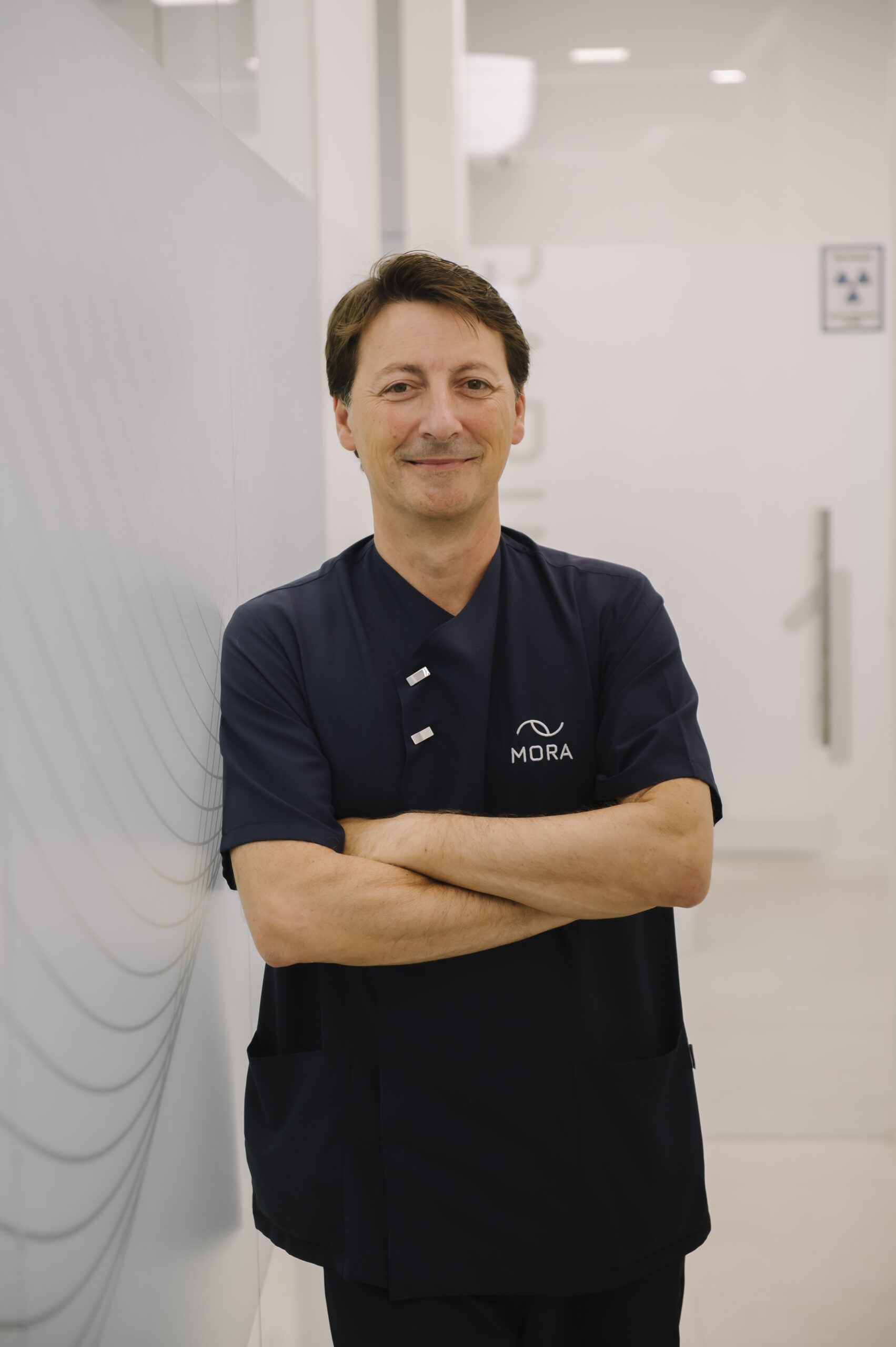 Dr. Salvador Mora